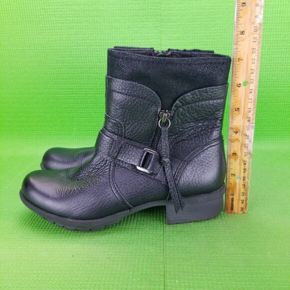 ✅Clarks Riddle Avant Women's Pebbled Black Leather Side Zip Ankle Boots Size 6M - Picture 9 of 11